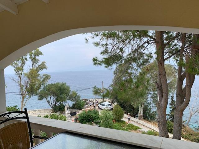 Kassiopi Bay Daire Dış mekan fotoğraf